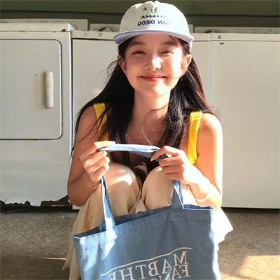 双子镇 封面
