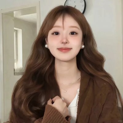 无冕皇后 封面