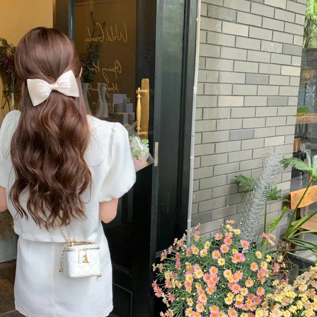 她嫁了个警察 封面
